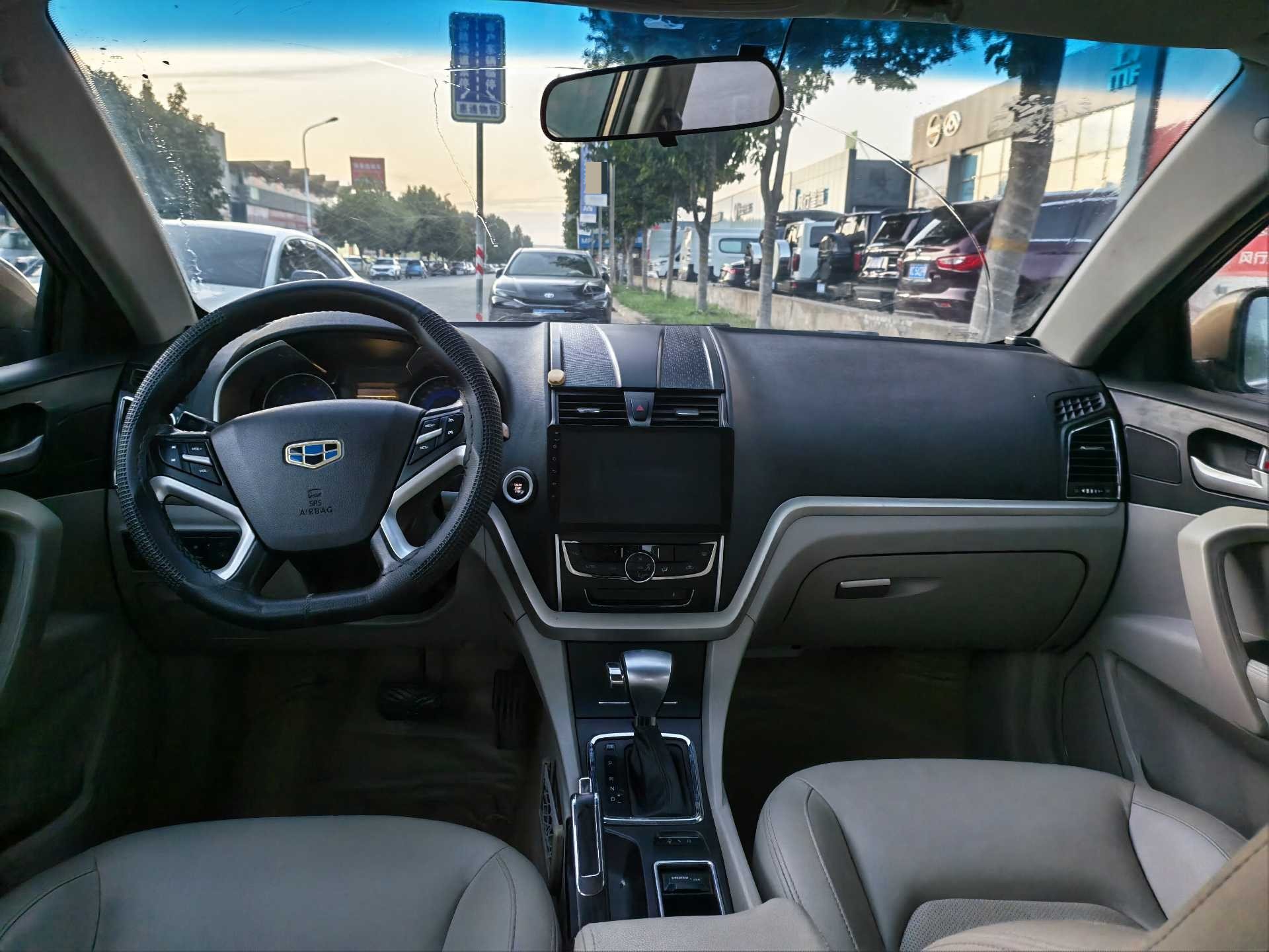 GEELY Emgrand 2014 car image #3