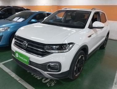 Volkswagen Tacqua 2021 Volkswagen Tacqua 2021 صورة سيارة