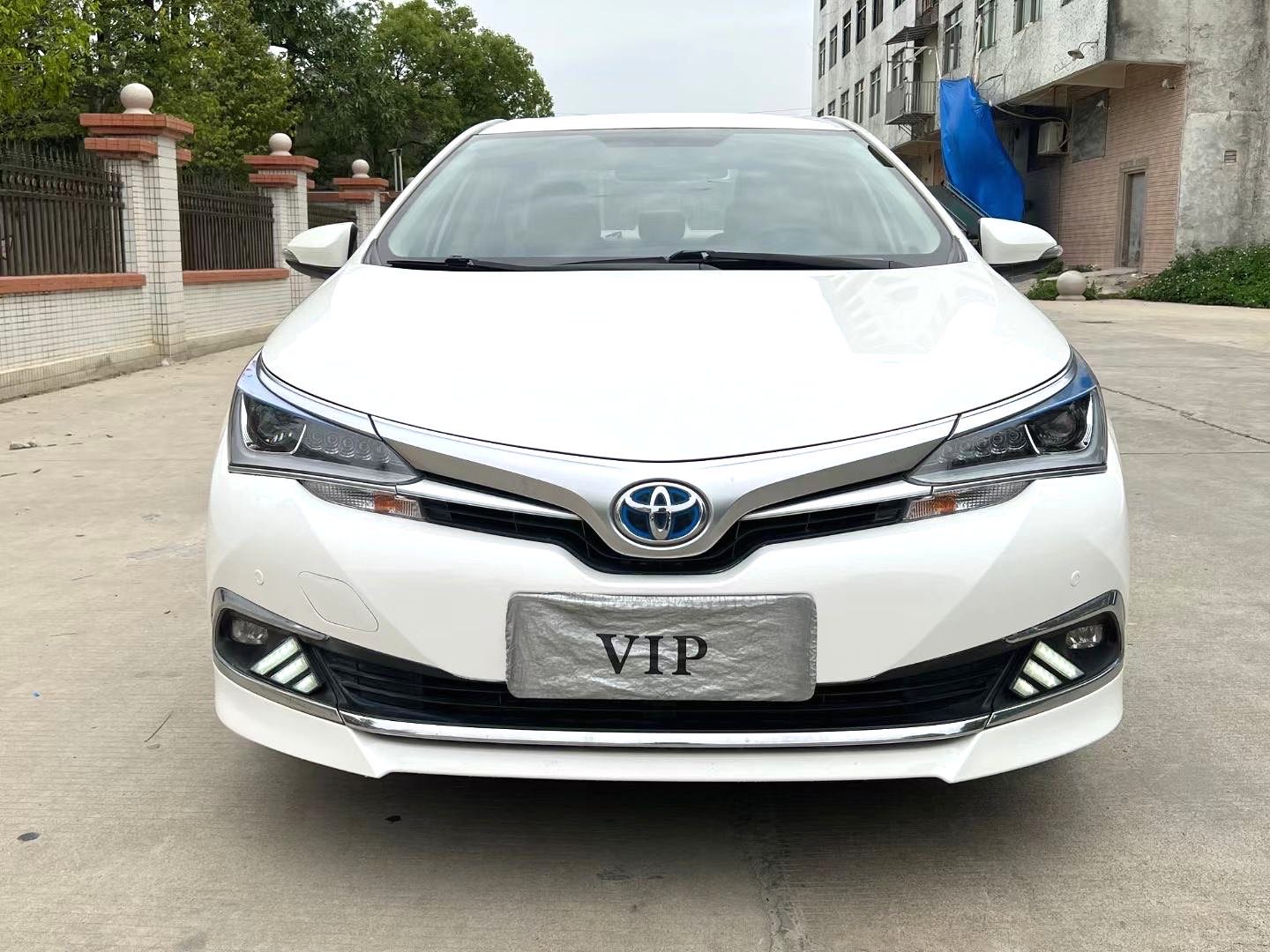Toyota Corolla 2017 #5 Toyota Corolla 2017 car image #5