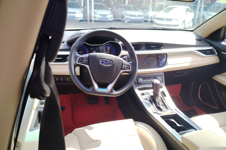 GEELY Emgrand 2019 #16 GEELY Emgrand 2019 car image #16