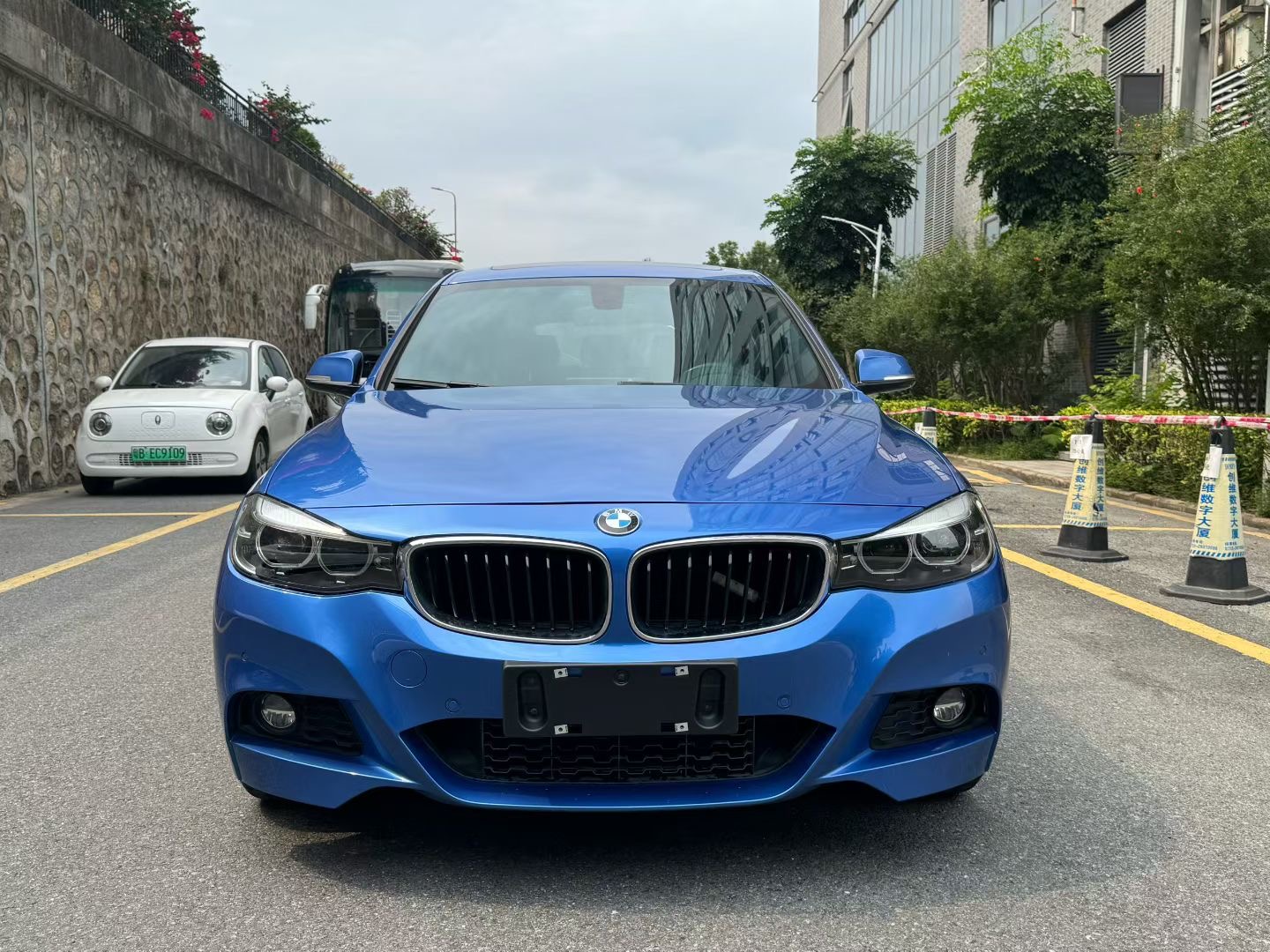 BMW 3 Series GT 2020 #4 BMW 3 Series GT 2020 car image #4