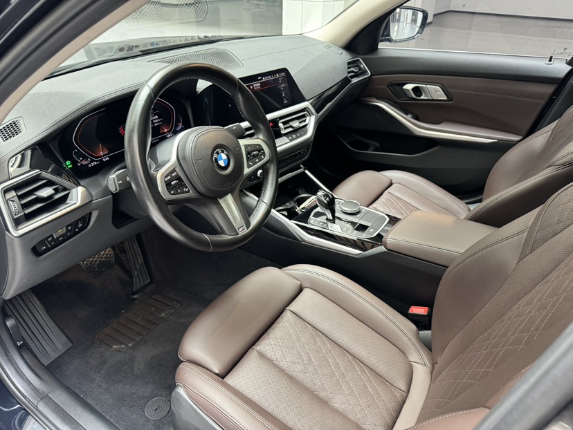 BMW 3 Series 2022 #11 BMW 3 Series 2022 car image #11