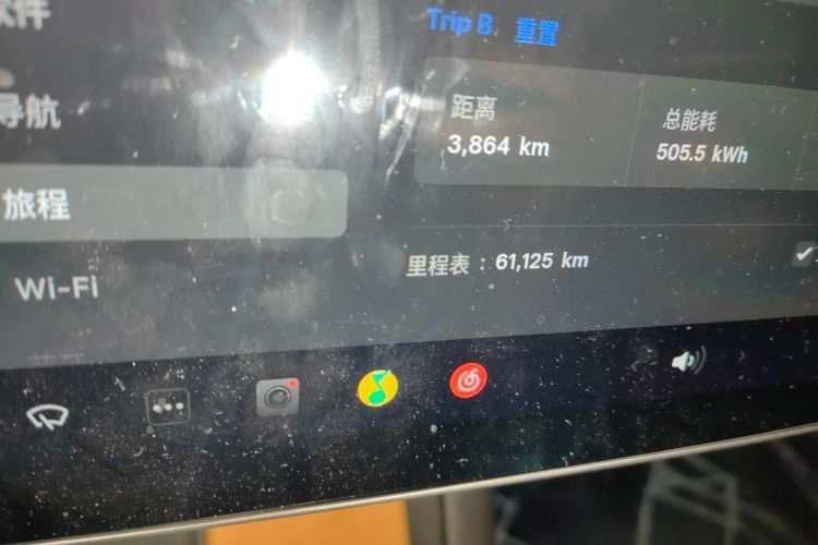 Tesla Model 3 2021 car image #8