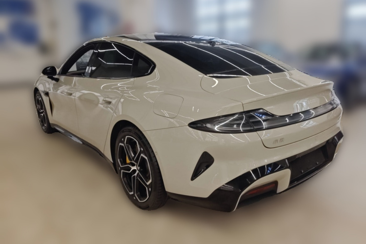 MI SU7 2025 image de voiture #5