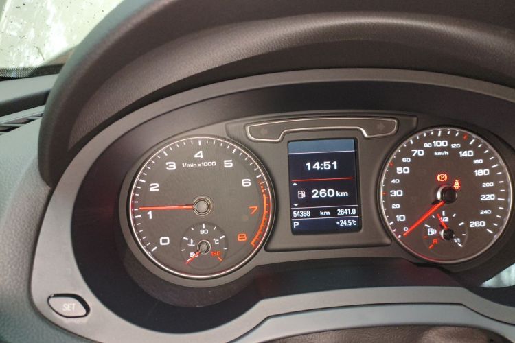 Audi Q3 2015 #8 Audi Q3 2015 immagine di auto #8