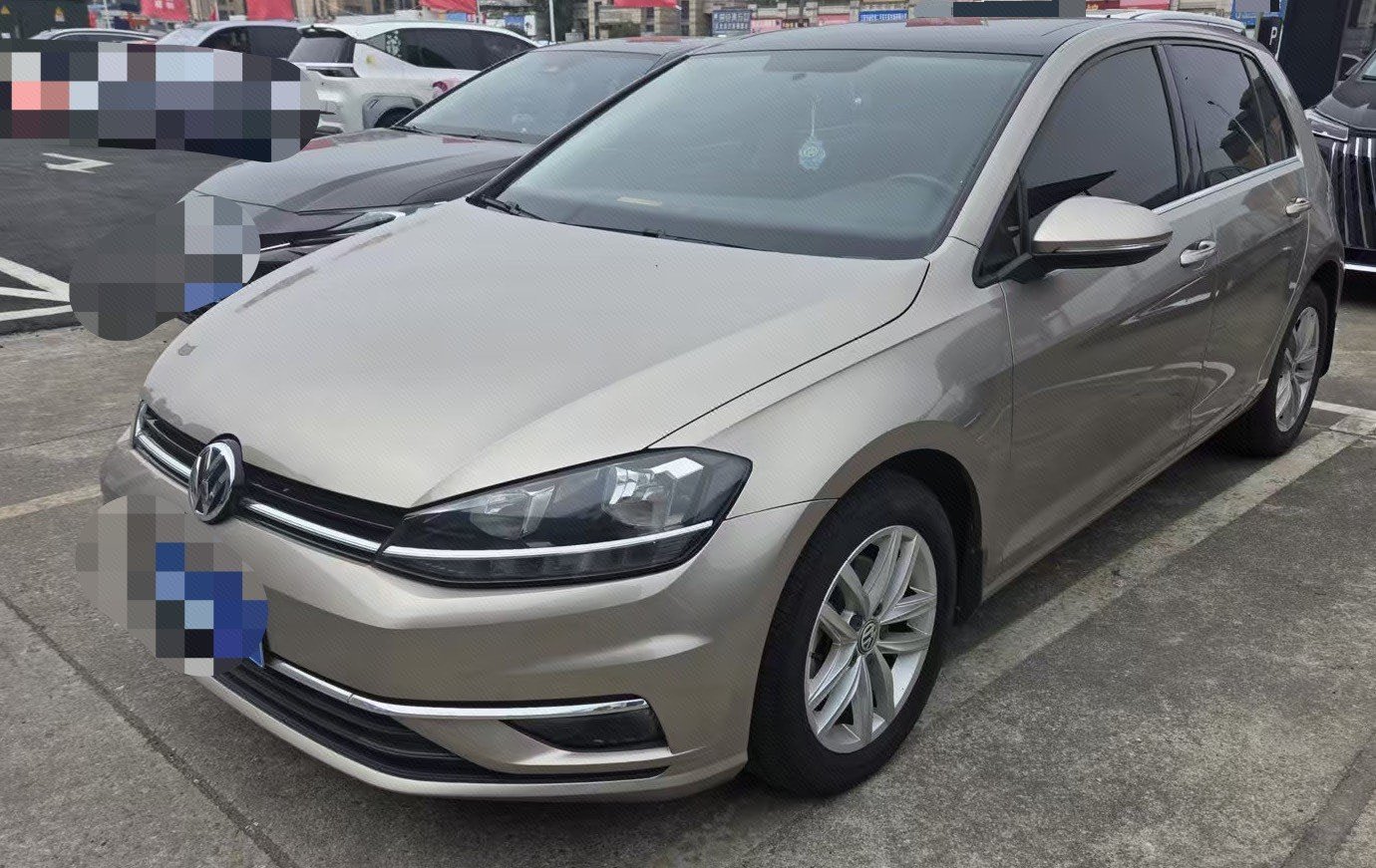Volkswagen Golf 2019 car image 