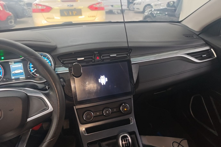 GEELY Emgrand 2020 #10 GEELY Emgrand 2020 car image #10