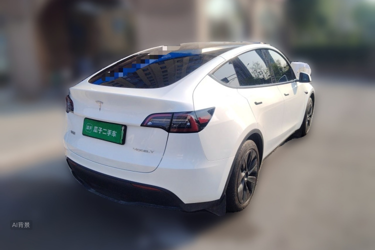 Tesla Model Y 2024 #7 Tesla Model Y 2024 car image #7