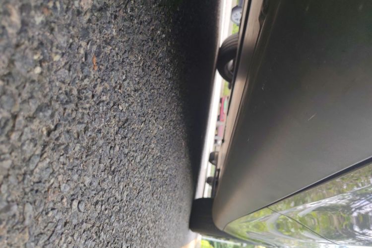 Tesla Model Y 2023 #24 Tesla Model Y 2023 car image #24