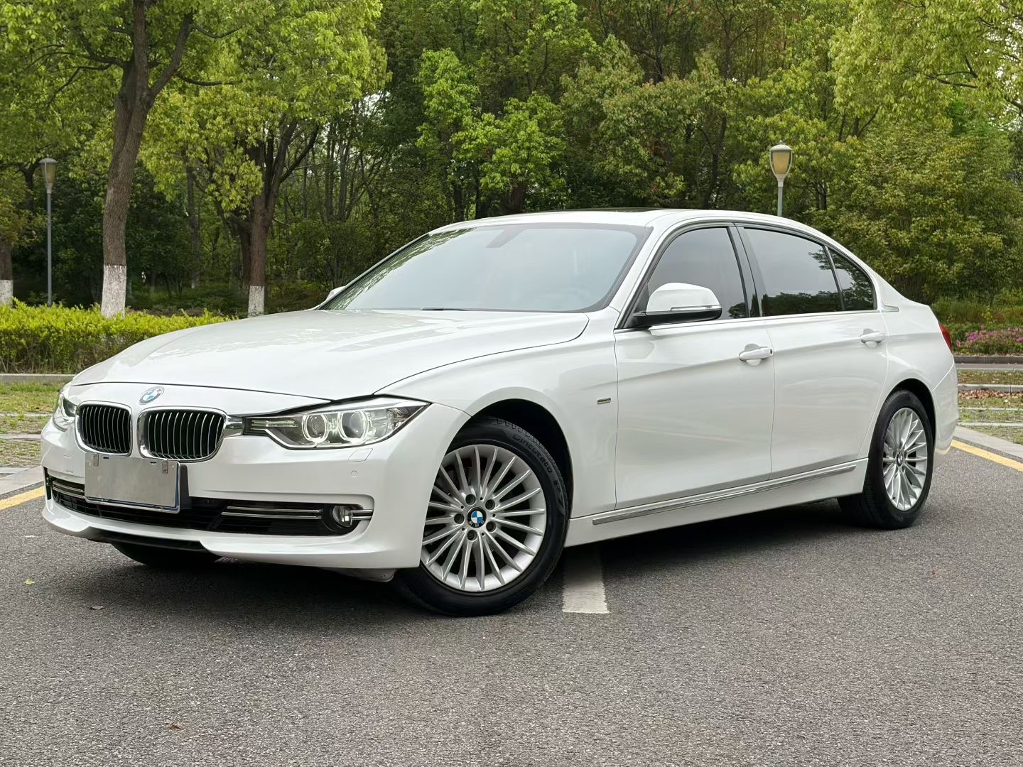 BMW 3 Series 2013 #2 BMW 3 Series 2013 car image #2