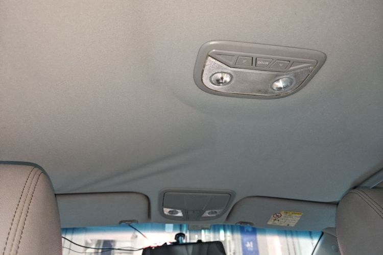 GEELY Emgrand 2016 #18 GEELY Emgrand 2016 car image #18