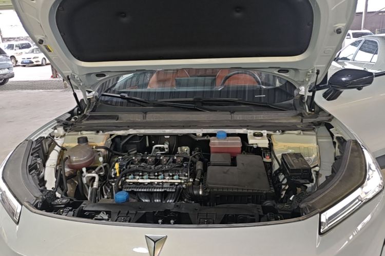 Deepal S05 2024 car image #22