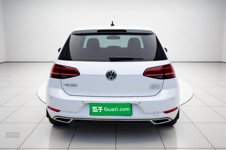 Volkswagen Golf 2020 car image #6