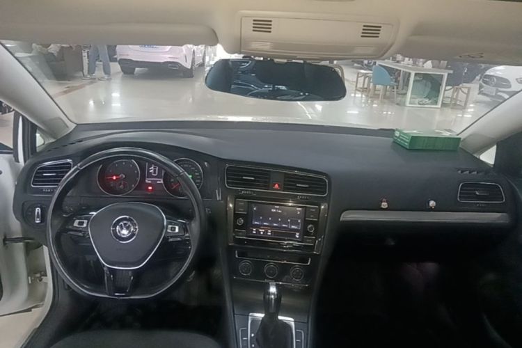 Volkswagen Golf 2018 #10 Volkswagen Golf 2018 car image #10