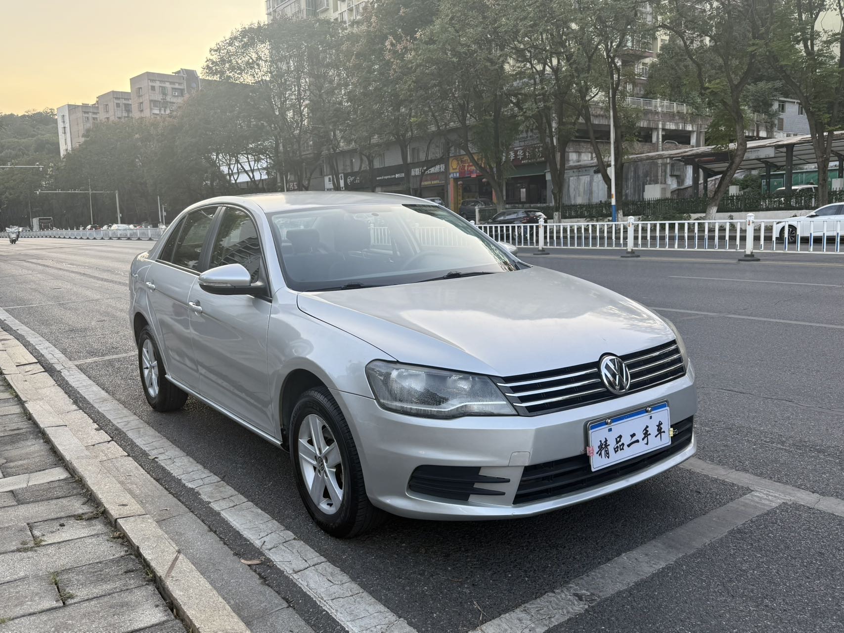 Volkswagen Bora 2013 car image #3