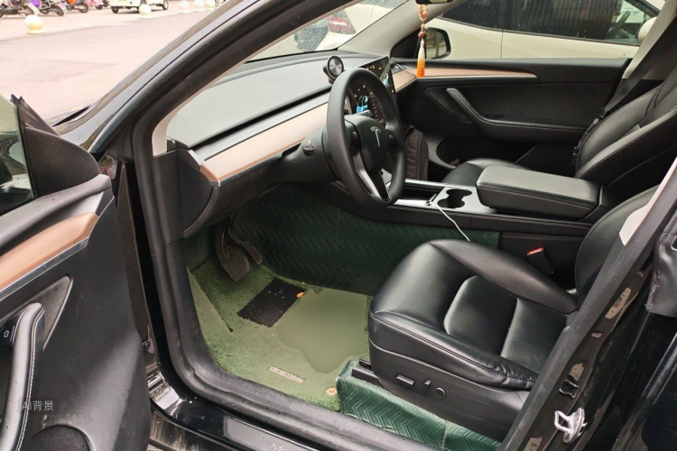 Tesla Model Y 2021 #18 Tesla Model Y 2021 car image #18