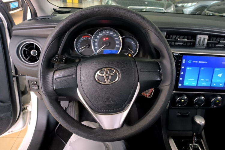 Toyota Corolla 2017 car image #15