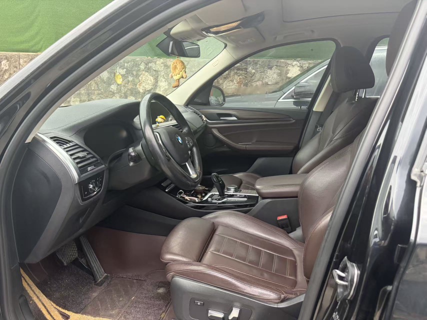 BMW X3 2019 immagine di auto #2