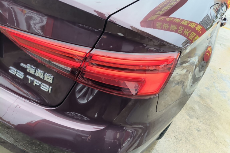 Audi A3 2019 immagine di auto #8