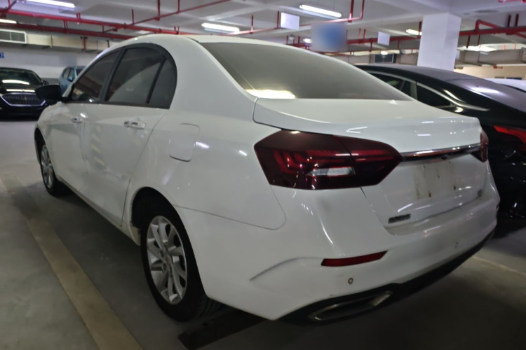 GEELY Emgrand 2021 #5 GEELY Emgrand 2021 car image #5