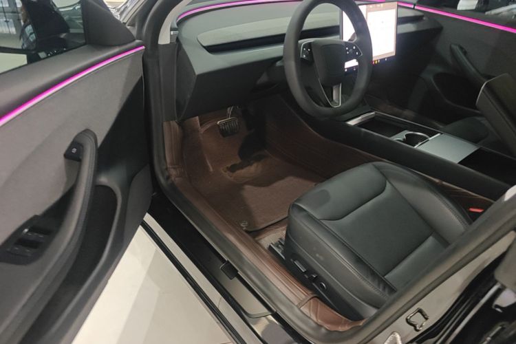 Tesla Model 3 2023 #15 Tesla Model 3 2023 car image #15
