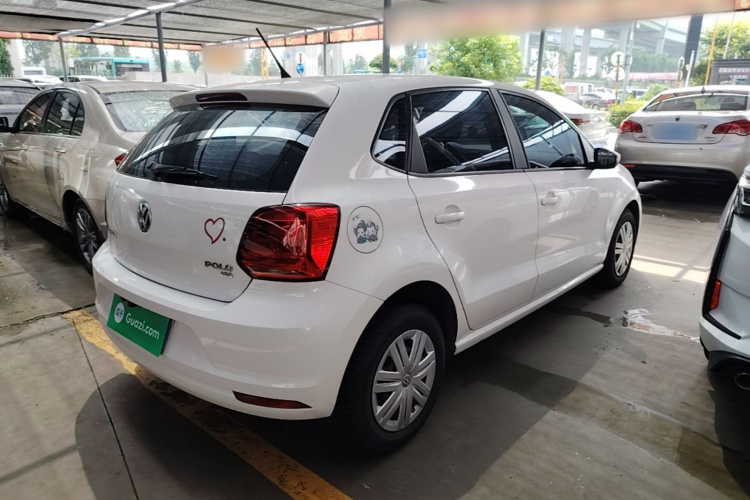 Volkswagen Polo 2019 car image #7