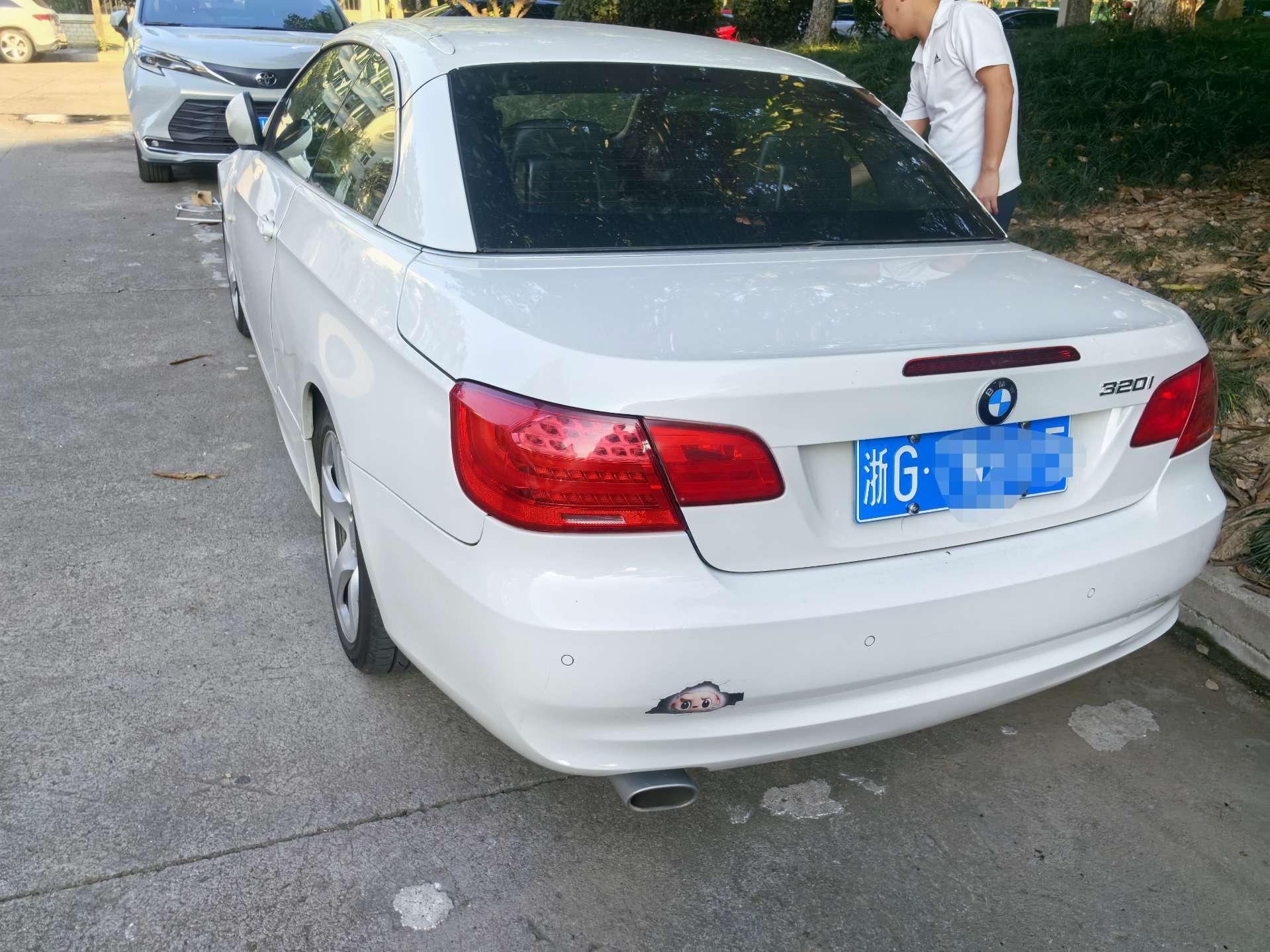 BMW 3 Series (Imported) 2011 imagem de carro #4