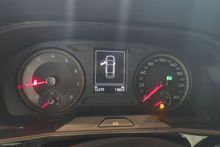 Volkswagen Lavida 2019 car image #16
