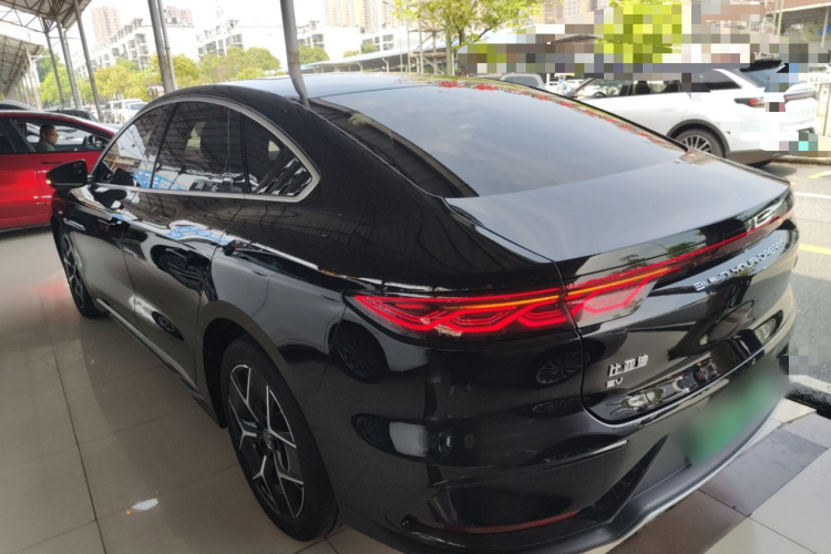 BYD Han 2024 imagen de coche #7