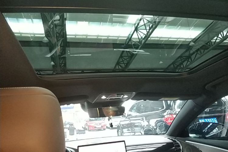 BYD Han 2024 car image #18