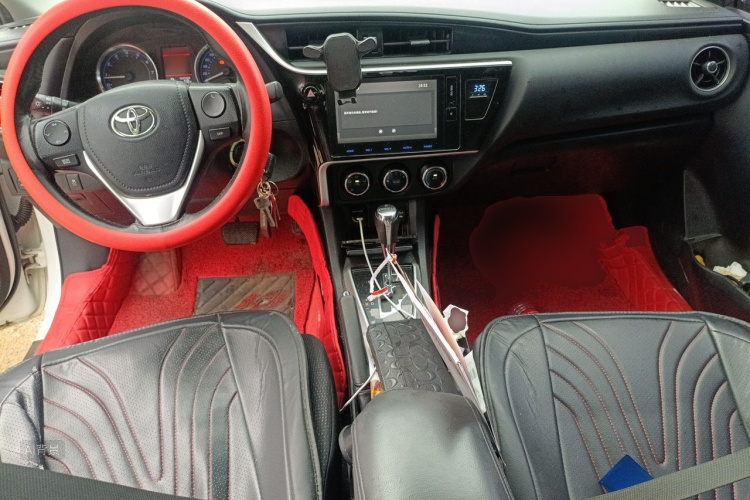 Toyota Corolla 2018 #11 Toyota Corolla 2018 car image #11