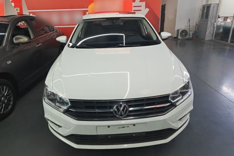 Volkswagen Bora 2021 car image #3