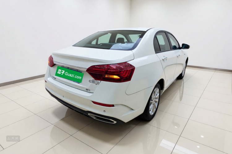 GEELY Emgrand 2021 car image #7