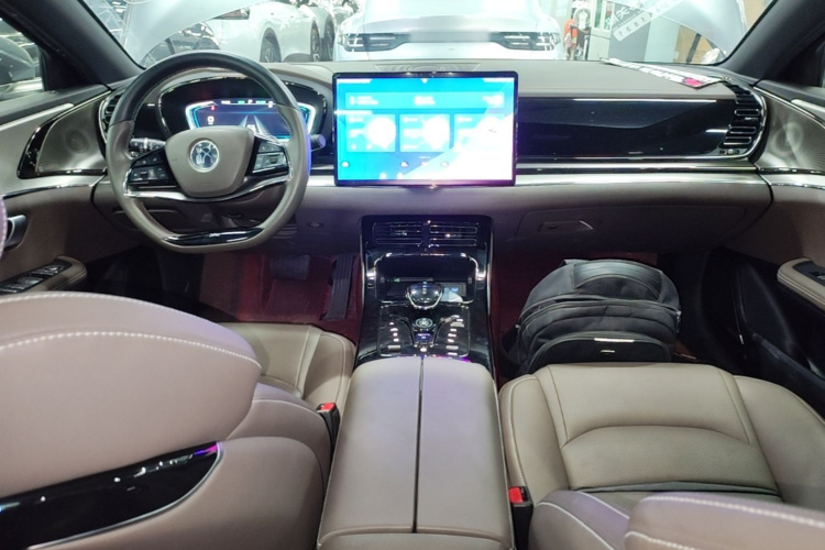 BYD Han 2021 #10 BYD Han 2021 car image #10