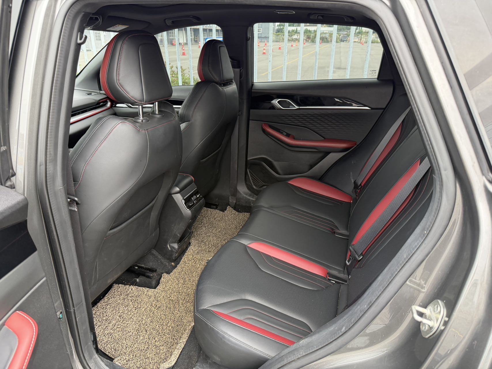 GEELY Coolray 2023 car image #6
