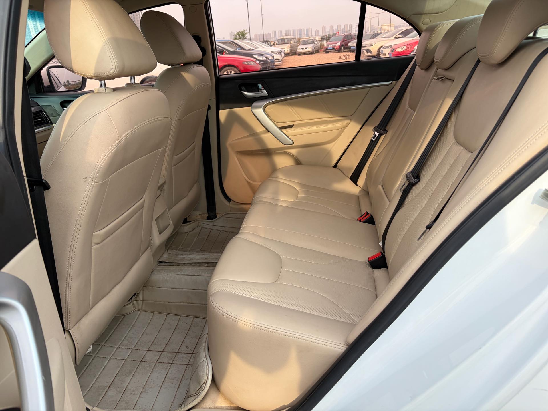 GEELY Emgrand 2017 صورة سيارة #6