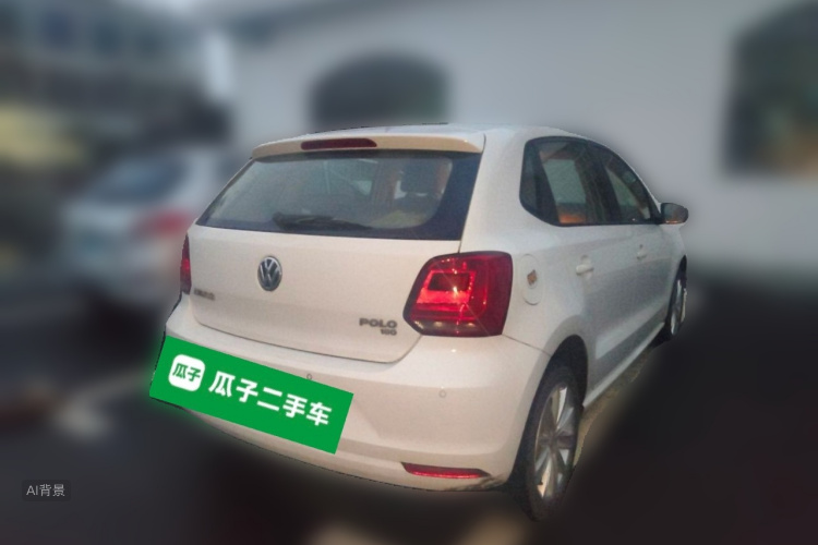 Volkswagen Polo 2015 car image #7