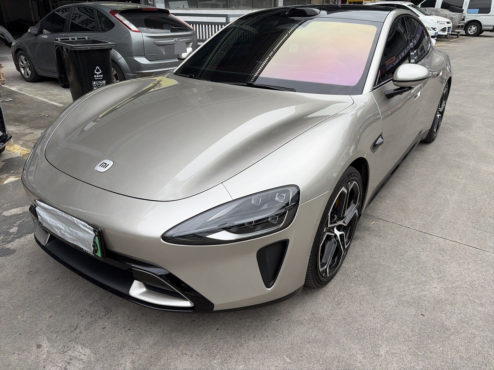 MI SU7 2024 car image 