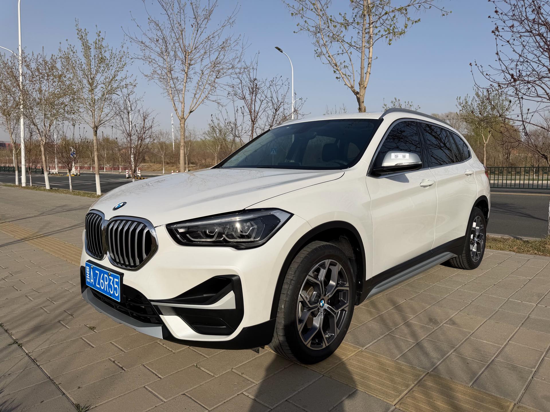 BMW X1 2023 BMW X1 2023 car image
