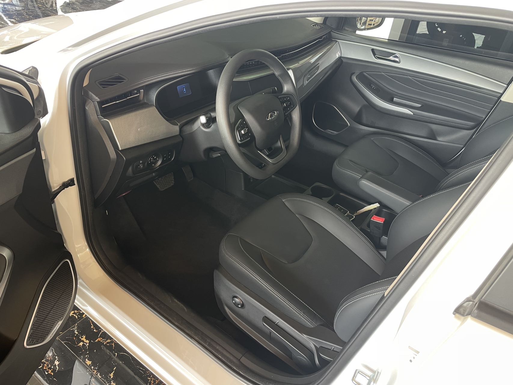 2026 car image #4