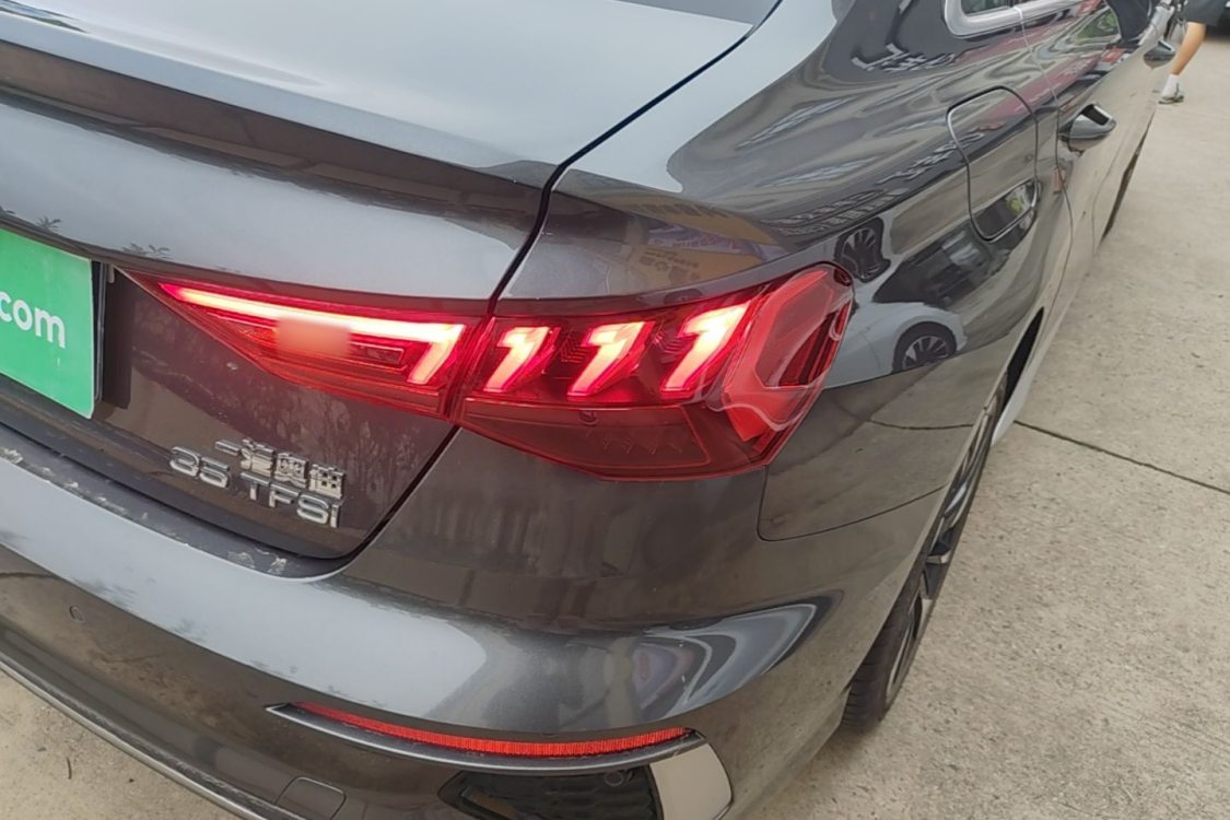 Audi A3 2023 immagine di auto #7