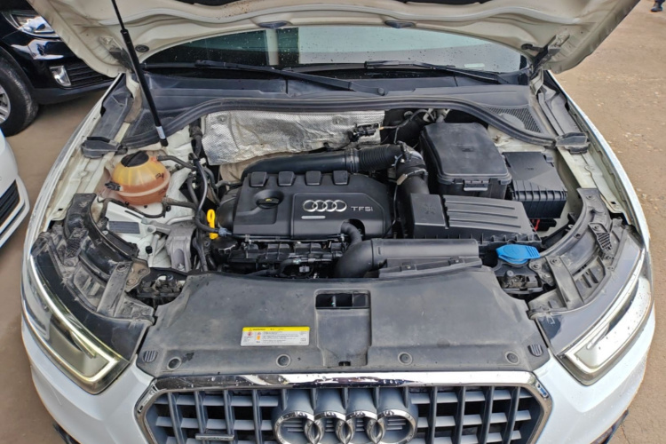 Audi Q3 2015 #20 Audi Q3 2015 car image #20