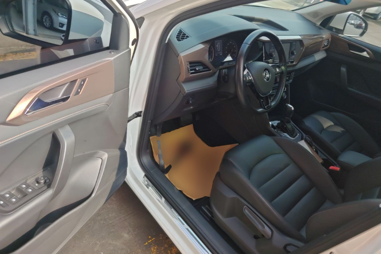 Volkswagen Tharu 2019 #16 Volkswagen Tharu 2019 car image #16