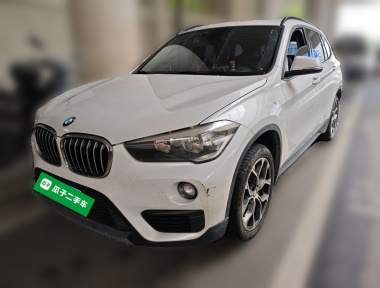 BMW X1 2018 BMW X1 2018 car image