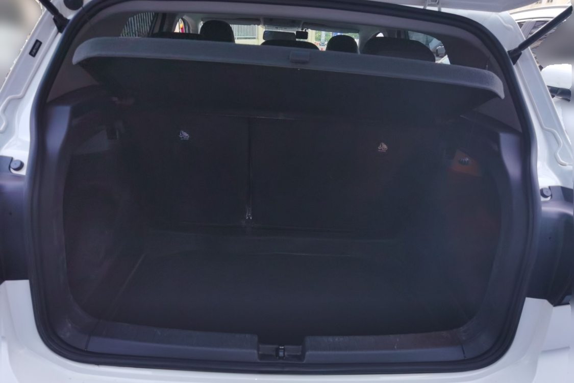 Volkswagen T-Cross 2019 #2 Volkswagen T-Cross 2019 car image #2