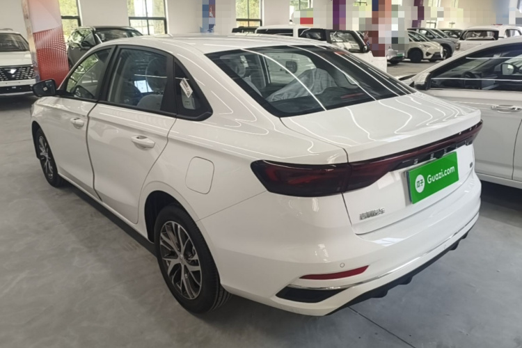 GEELY Emgrand 2026 #5 GEELY Emgrand 2026 car image #5