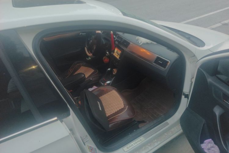 Volkswagen Santana 2016 car image #23