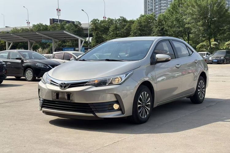 Toyota Corolla 2017 #2 Toyota Corolla 2017 car image #2