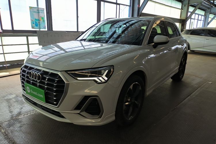 Audi Q3 2019 #2 Audi Q3 2019 car image #2