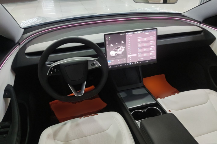 Tesla Model 3 2025 #10 Tesla Model 3 2025 car image #10